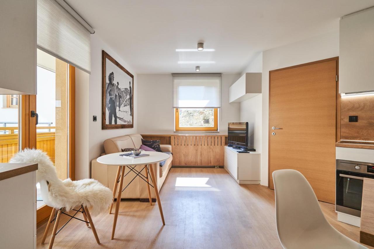 Cozy Apartment In The Heart Of Кранска гора Екстериор снимка